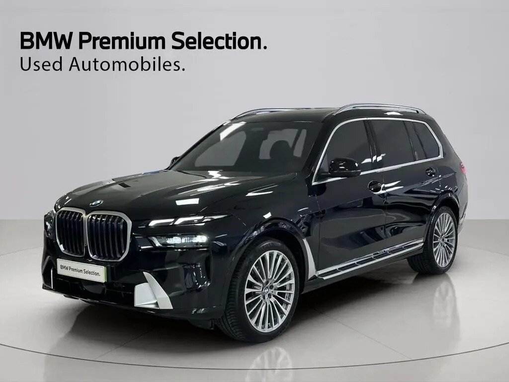 Открыть фотографии: BMW X7 I (G07) Рестайлинг