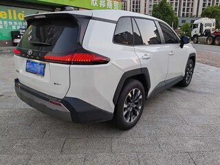 2026 Toyota RAV4 VI (XA60), белый, 4470337 рублей, вид 3