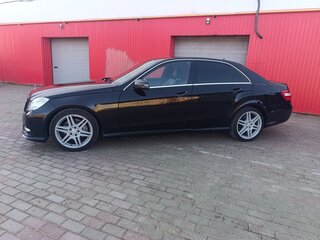 2012 Mercedes-Benz E-Класс 200 7G-Tronic IV (W212, S212, C207), чёрный, 1770000 рублей, вид 4