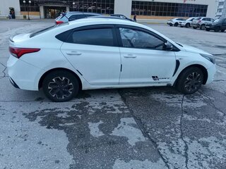 2019 Hyundai Solaris II, белый, 800000 рублей, вид 5