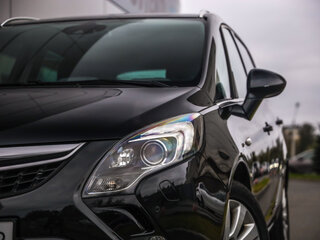2014 Opel Zafira C, чёрный, 1129777 рублей, вид 2