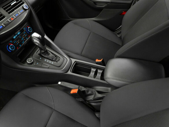 2018 Ford Focus III Рестайлинг, белый, 1420000 рублей - вид 15