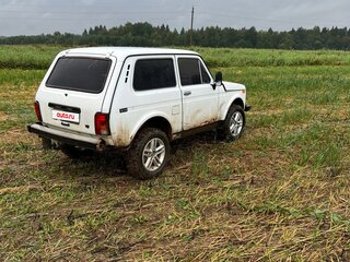 1998 Lada (ВАЗ) 2121 (4x4) I Рестайлинг, белый, 165000 рублей, вид 3