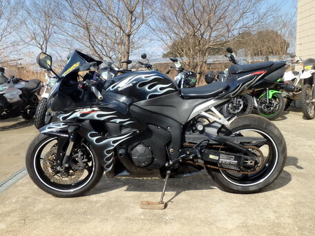 2008 Honda CBR 600RR, чёрный, 650000 рублей, вид 1
