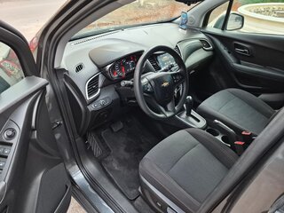 2019 Chevrolet Trax I Рестайлинг, серый, 1880000 рублей, вид 3