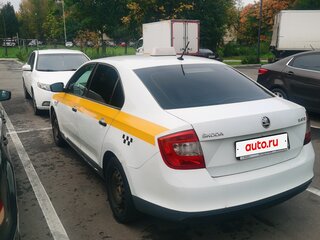 2016 Skoda Rapid I, белый, 290000 рублей, вид 2