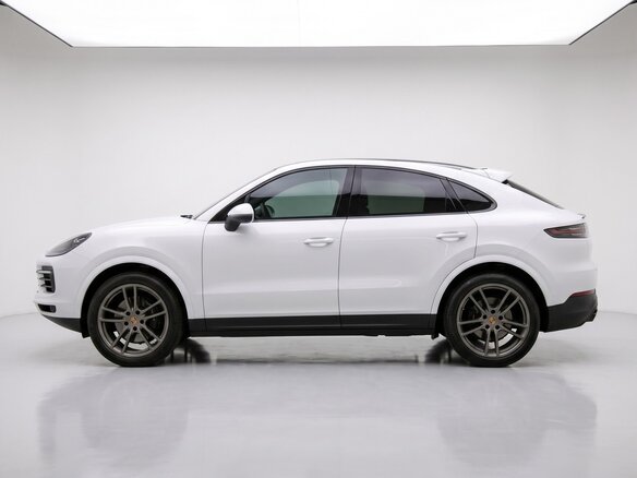 2023 Porsche Cayenne Coupé III, белый, 10700000 рублей - вид 2