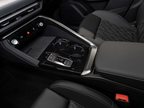 2026 Audi Q5 L III (GU), чёрный, 6350000 рублей - вид 12