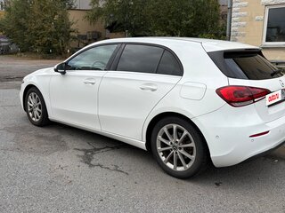 2018 Mercedes-Benz A-Класс 200 IV (W177), белый, 1950000 рублей, вид 5