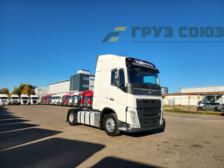 2020 Volvo FH, белый, 8190000 рублей, вид 3
