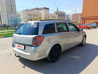 2007 Opel Astra H Рестайлинг, серебристый, 450000 рублей, вид 5