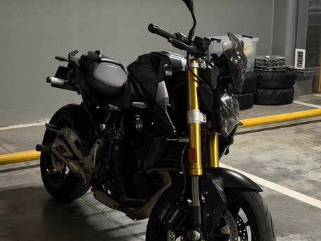 2021 BMW F 900 R, чёрный, 1000000 рублей, вид 2