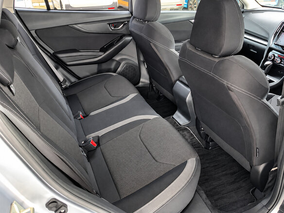 2021 Subaru Impreza V Рестайлинг, серебристый, 1170000 рублей - вид 11