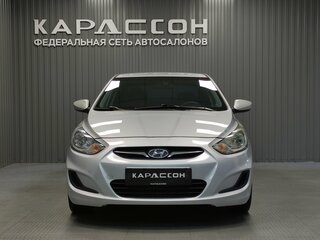 2014 Hyundai Solaris I, серебристый, 890000 рублей, вид 3