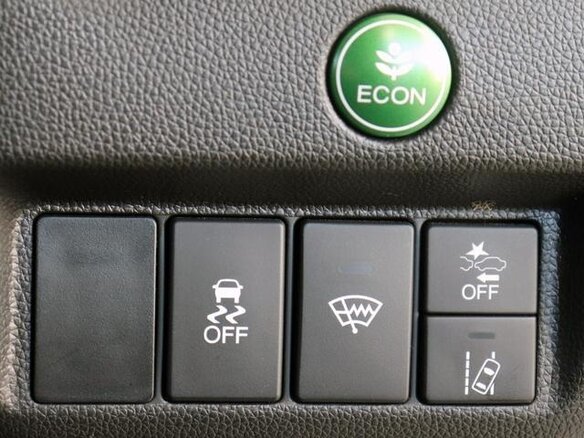2020 Honda Fit III Рестайлинг, белый, 1055000 рублей - вид 23