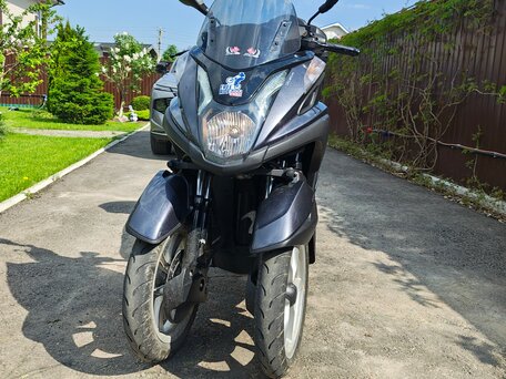 2014 Yamaha Tricity, серебристый, 250000 рублей, вид 1