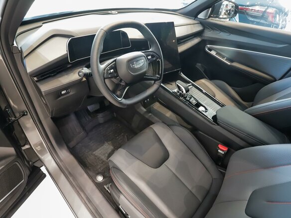 2026 Geely Cityray, серый, 3345000 рублей - вид 9