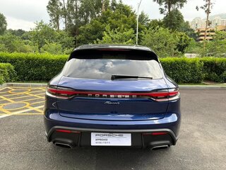 2024 Porsche Macan I Рестайлинг 2, синий, 7550000 рублей, вид 3