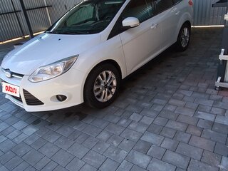 2013 Ford Focus III, белый, 800000 рублей, вид 1
