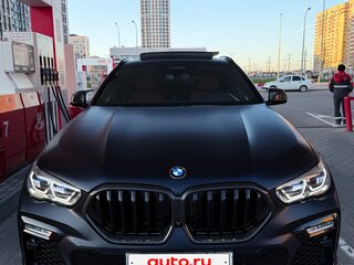 2021 BMW X6 40i III (G06), чёрный, 8800000 рублей, вид 1