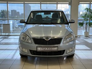 2010 Skoda Fabia II Рестайлинг, голубой, 589000 рублей, вид 3