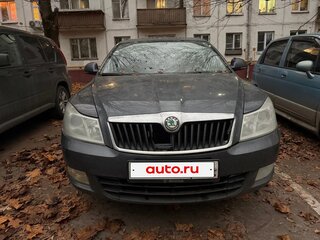 2011 Skoda Octavia II (A5) Рестайлинг, серый, 650000 рублей, вид 1