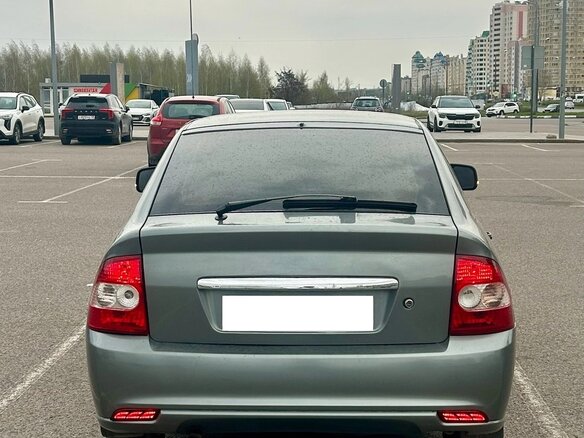 2010 Lada (ВАЗ) Priora I, серый, 260000 рублей - вид 5