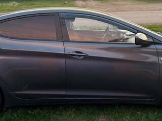 2015 Hyundai Elantra V (MD) Рестайлинг, серебристый, 1100000 рублей, вид 3