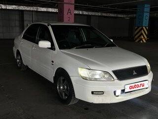 2000 Mitsubishi Lancer Cedia IX, белый, 215000 рублей, вид 3