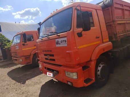 2017 КамАЗ 45143, красный, 2499000 рублей, вид 1