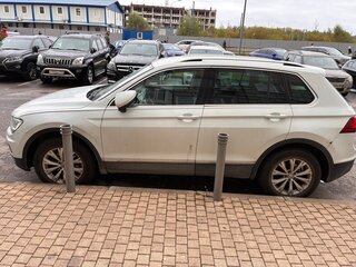 2017 Volkswagen Tiguan II, белый, 1280000 рублей, вид 4