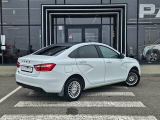2018 Lada (ВАЗ) Vesta I, белый, 789000 рублей, вид 4