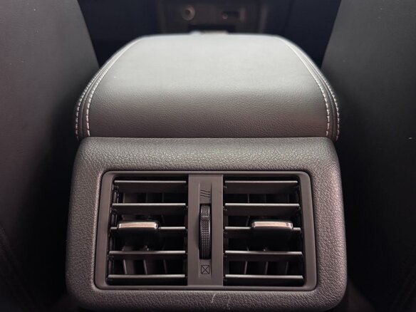 2022 Mitsubishi Outlander III Рестайлинг 3, чёрный, 2140000 рублей - вид 13