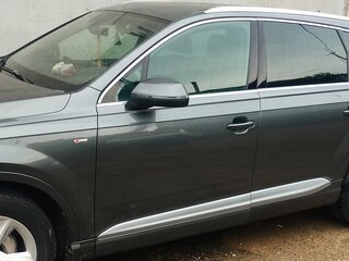 2015 Audi Q7 II (4M), серый, 2500000 рублей, вид 4