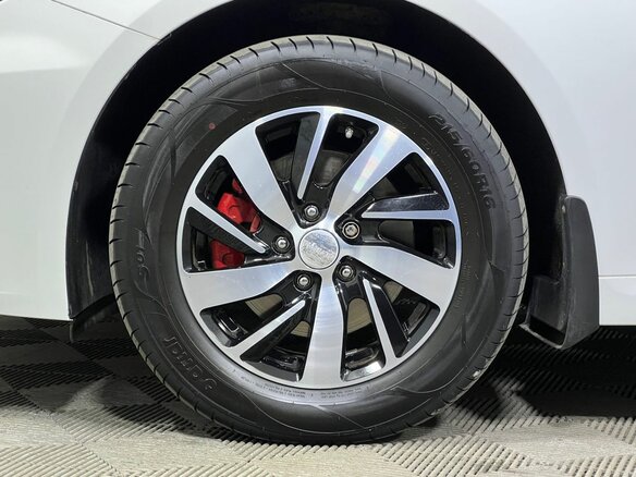 2019 Kia Optima IV Рестайлинг, белый - вид 8