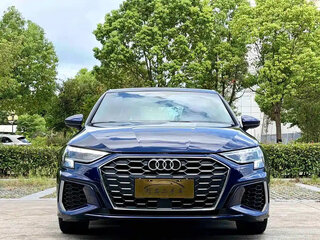 2022 Audi A3 35 TFSI Long IV (8Y), синий, 1685018 рублей, вид 2