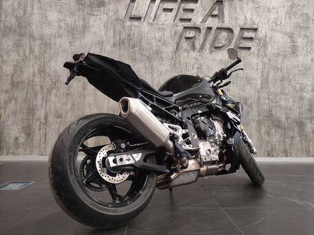 2025 BMW S 1000 R, серый, 2472750 рублей, вид 3