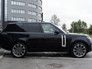 2026 Land Rover Range Rover D350 MHEV V, чёрный, 31995000 рублей, вид 4