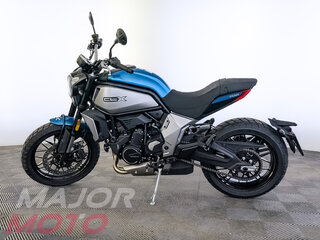 2025 CFMoto 700CL-X Heritage, синий, 778410 рублей, вид 5