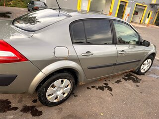 2006 Renault Megane II Рестайлинг, серый, 250000 рублей, вид 3