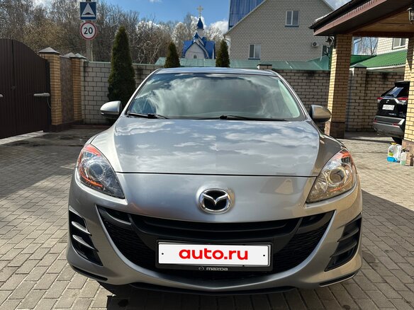 2011 Mazda 3 II (BL), серебристый, 1000000 рублей