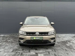 2020 Volkswagen Tiguan II, бежевый, 2300000 рублей, вид 3
