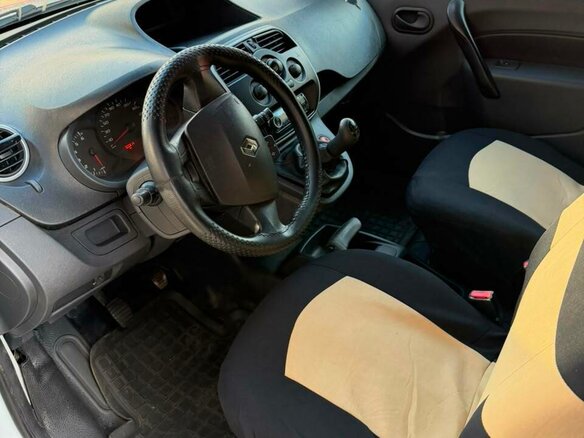 2014 Renault Kangoo II Рестайлинг, белый, 750000 рублей - вид 20