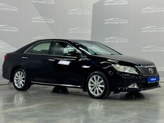 2013 Toyota Camry VII (XV50), чёрный, 1560000 рублей, вид 2