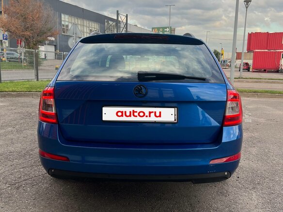 2015 Skoda Octavia III (A7), синий, 1900000 рублей - вид 5