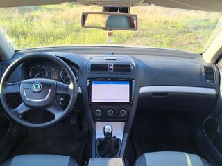 2009 Skoda Octavia II (A5) Рестайлинг, серый, 680000 рублей, вид 5
