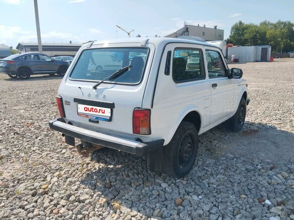 2023 Lada (ВАЗ) Niva Legend I, белый - вид 2