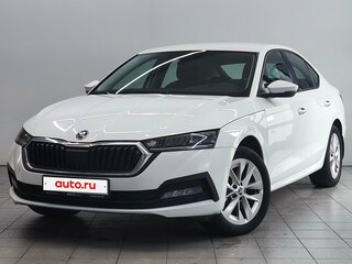 2021 Skoda Octavia IV (A8), белый, 2370000 рублей, вид 1