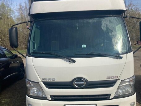 2017 Hino Series 300 (Dutro), белый, 2650000 рублей, вид 5
