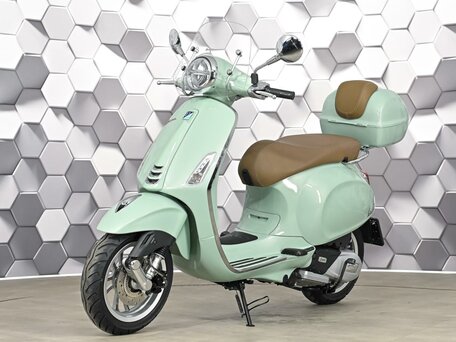 2022 Vespa Primavera, зелёный, 438000 рублей, вид 2